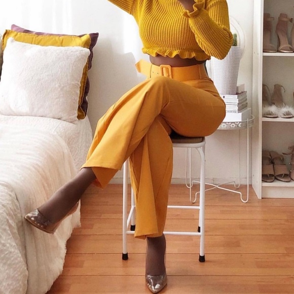 Last 10 Cinderella clear pumps - Picture 4 of 8